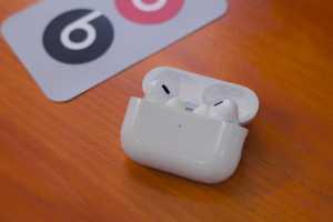 Surprise new AirPods feature will make sure they don't run out of juice