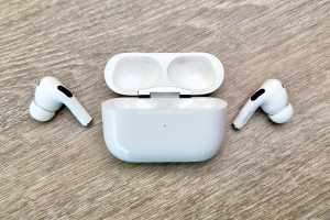 AirPods Pro 2 update ‘in coming weeks’ to expand hearing aid feature