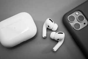 Apple needs to change the way AirPods get updates