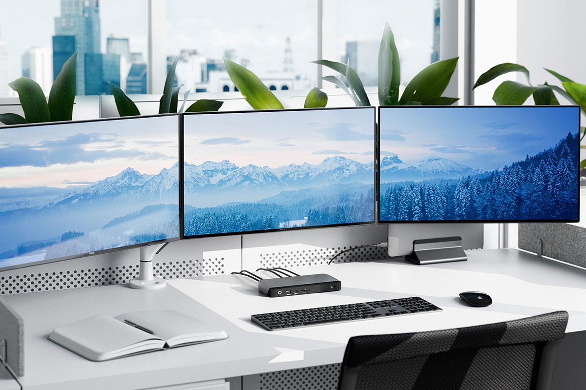 Alogic DX3 Triple 4K Display Universal Docking Station &ndash; three 4K displays at 60Hz