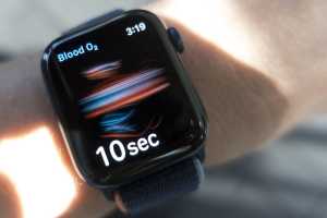 Get the Apple Watch Series 9 with a working blood-oxygen sensor&mdash;and save $70