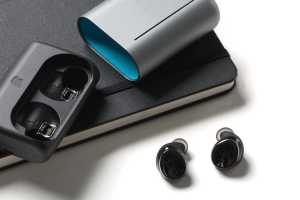 Bragi Dash Pro true wireless headphones review: Packed with high-tech extras, but not worth the price