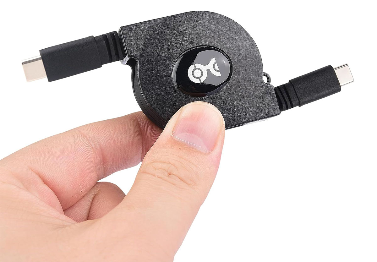 Cable Matters Retractable USB-C 2.0 Charging Cable &ndash; Best retractable short 60W USB-C cable