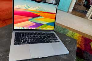 This brand new 15-inch M4 MacBook Air is an absurd $230 off right now